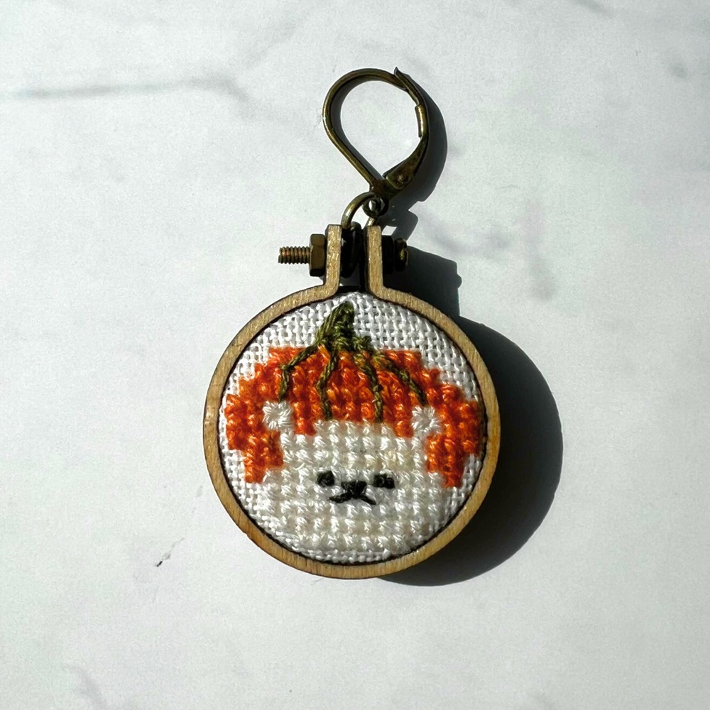 Handcrafted Pumpkin Head Bear Embroidery Charms HP - Picture 4 of 8